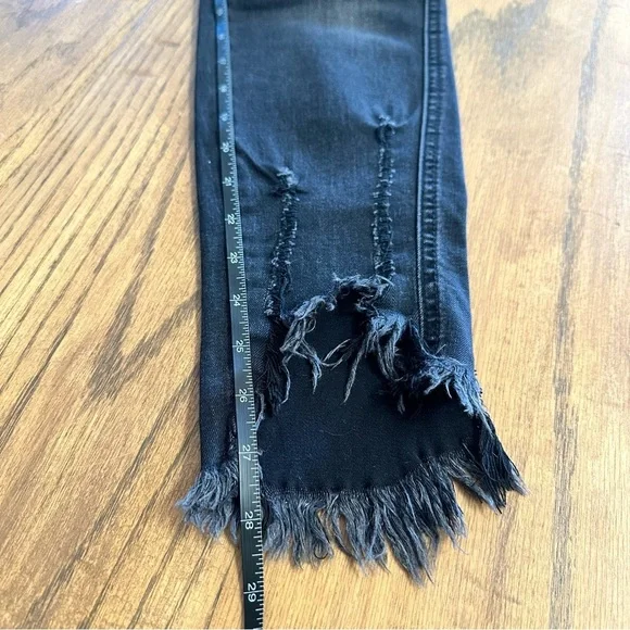 White Birch Distressed Skinny Jeans Raw Hem Black Gray Size Small - Picture 4 of 11